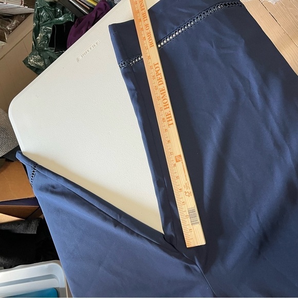 Anthropologie Adelyn Rae Cropped Wide Leg Navy Blue Jumpsuit Large H2 - Picture 8 of 8